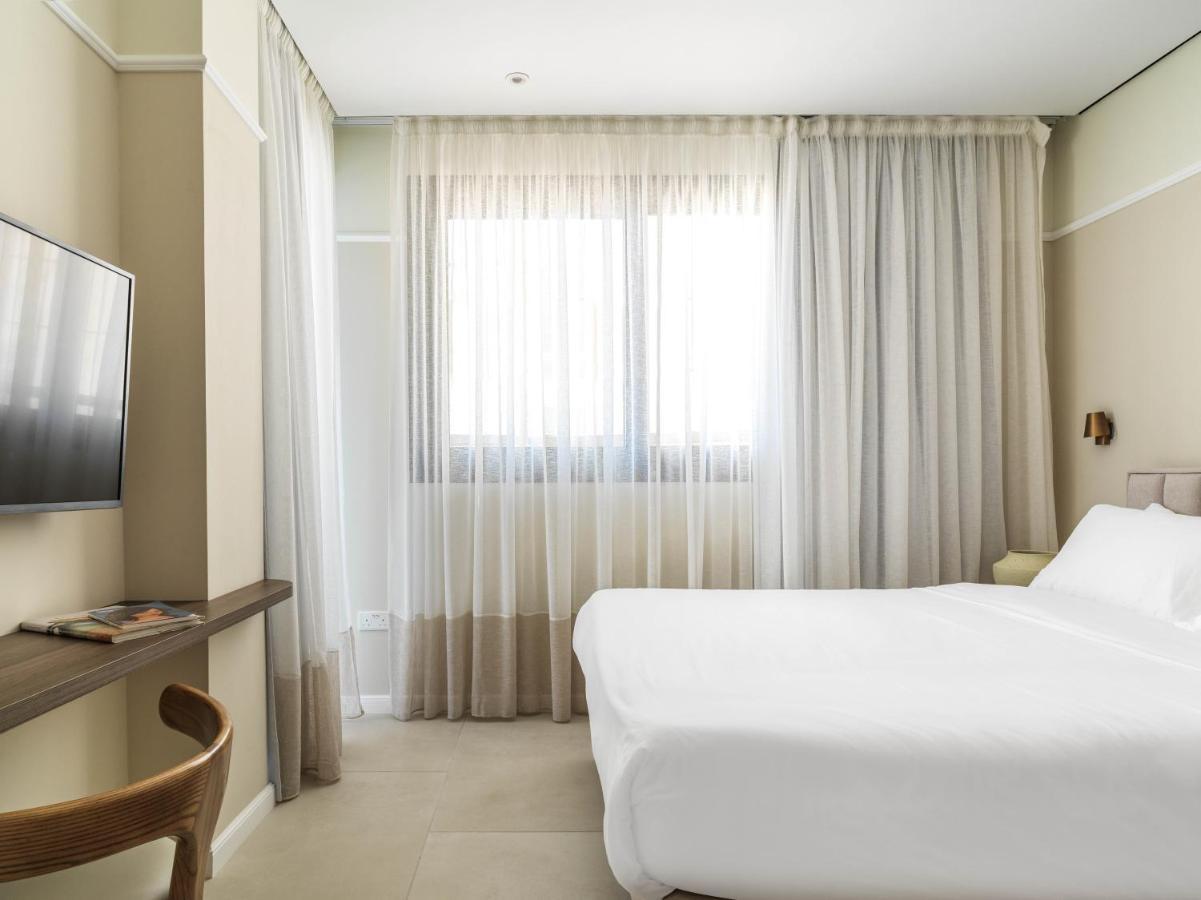 Liv Mackenzie Adults Only Hotel apartamentowy *
